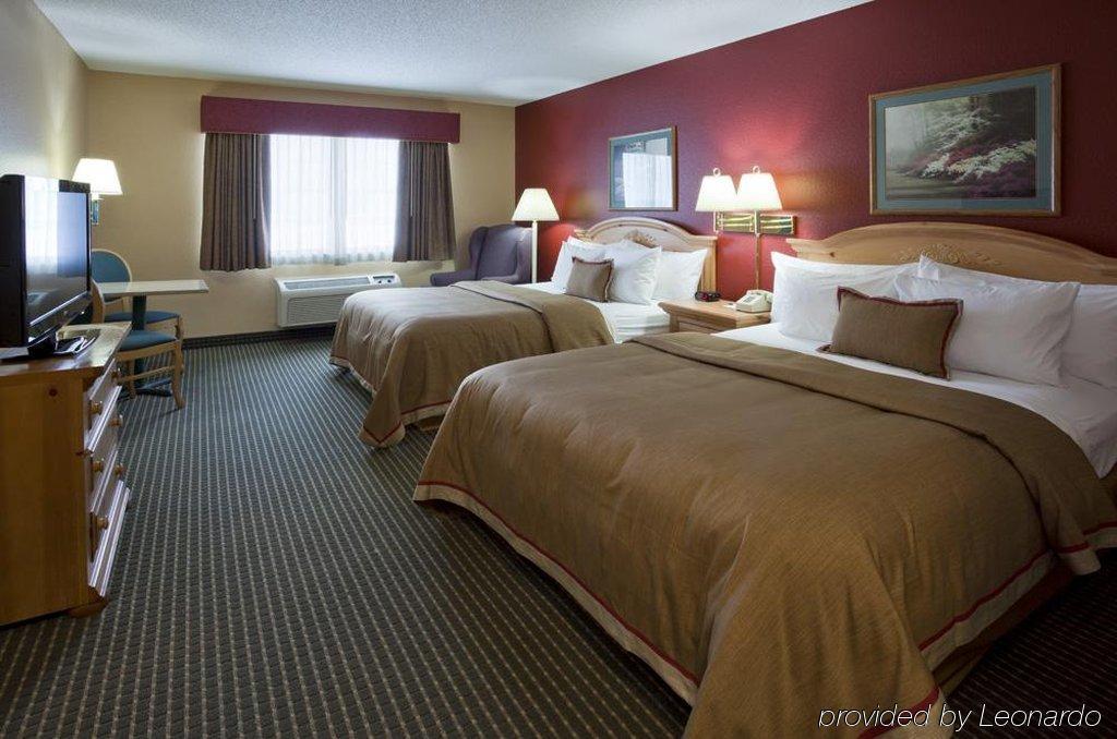 Quality Inn & Suites Stillwater Exterior photo