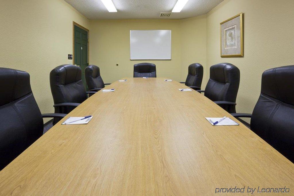 Quality Inn & Suites Stillwater Business photo
